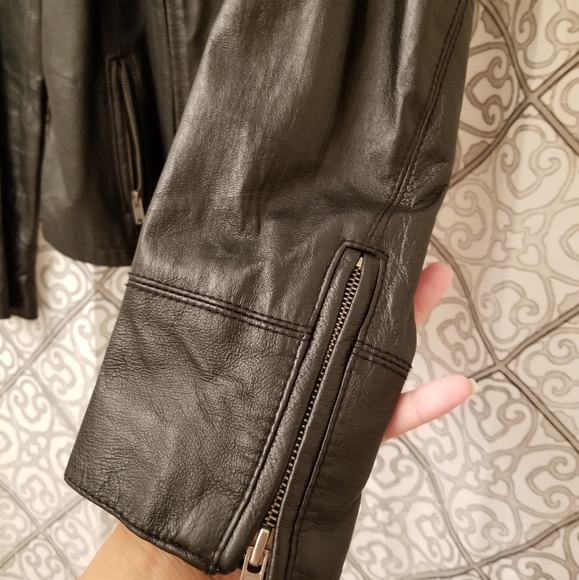 Real Leather Motorcycle Jacket - Picture 3 of 4